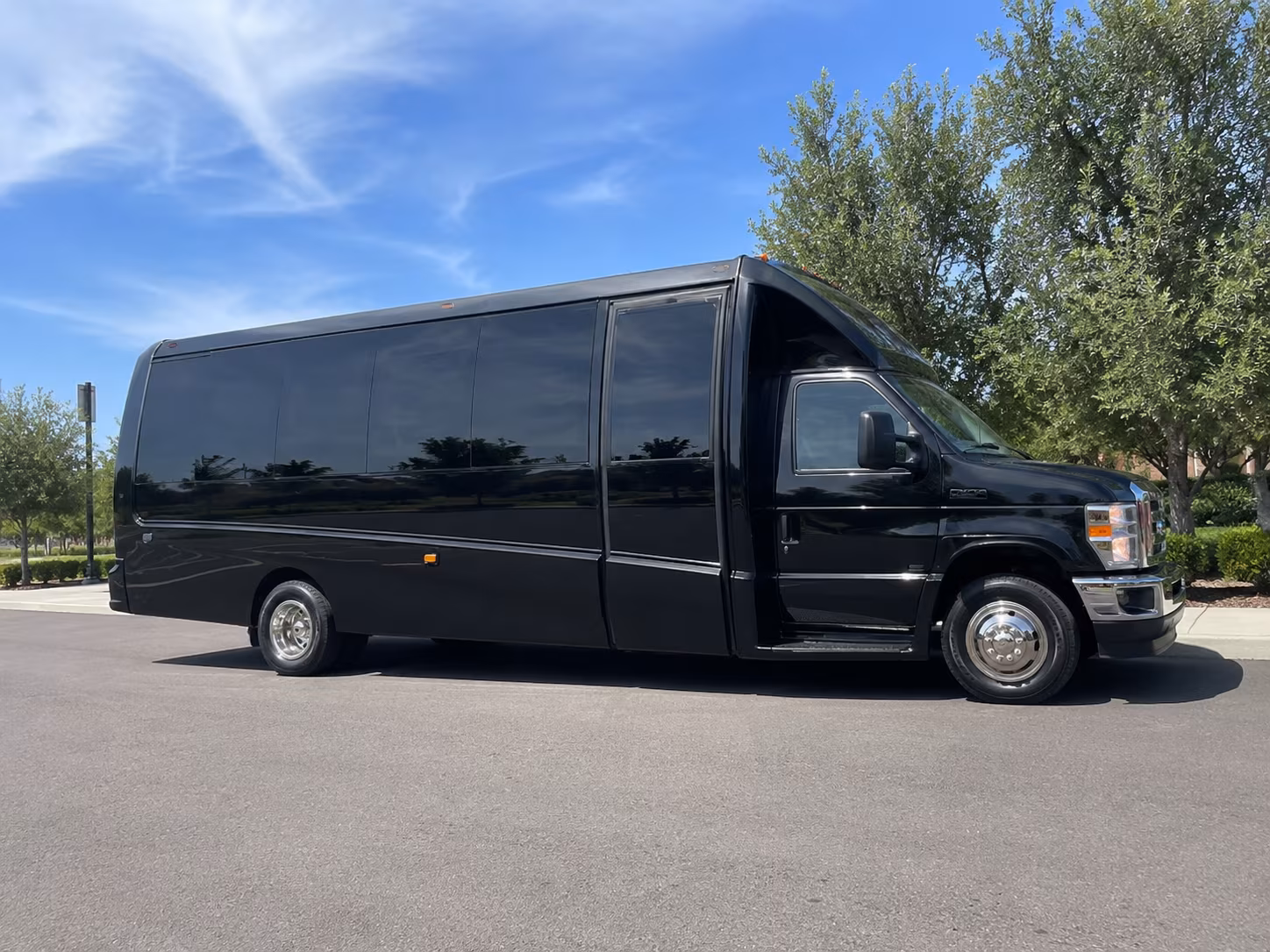waco bus rentals for texas road trips and arizona travel