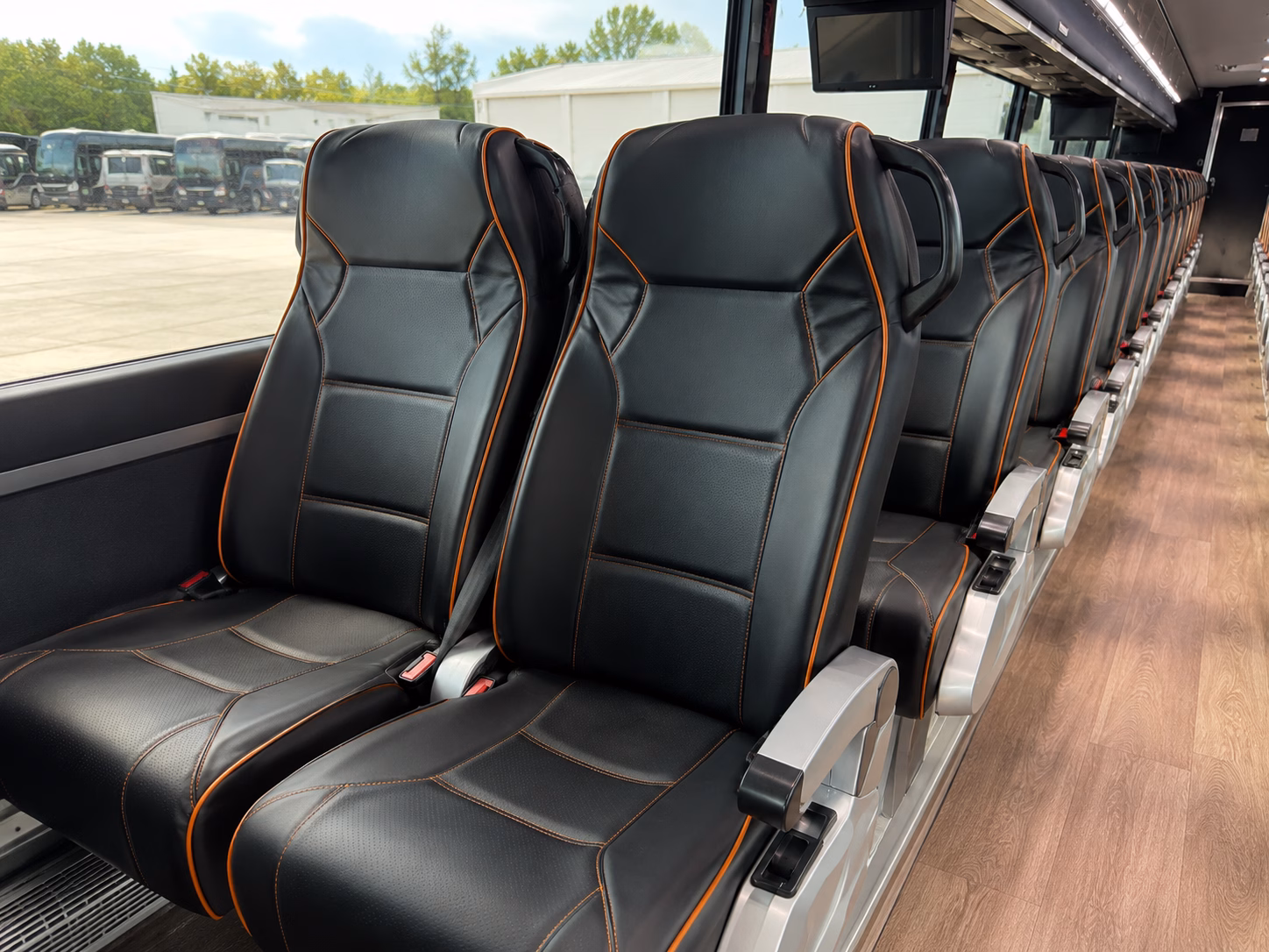 waco construction and film crew shuttle buses