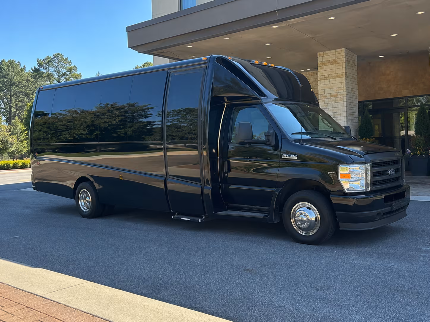 waco hospital and campus shuttle bus rentals